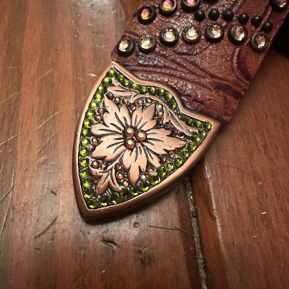 EUC Kippys Swarovski Belt - Picture 6 of 7